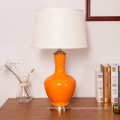 Lampe de table vintage à 1 lampe avec abat-jour en tissu et corps en céramique Body2324